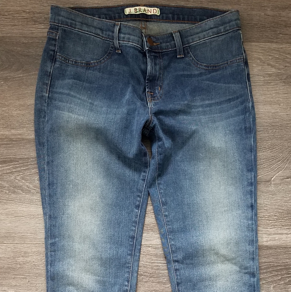 J Brand | Inseam 30 Low Rise Skinny Jeans - Picture 3 of 6